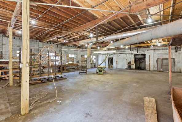 Dodds Ave Warehouse-3 phase: 3709 Dodds Ave, Chattanooga, TN 37407